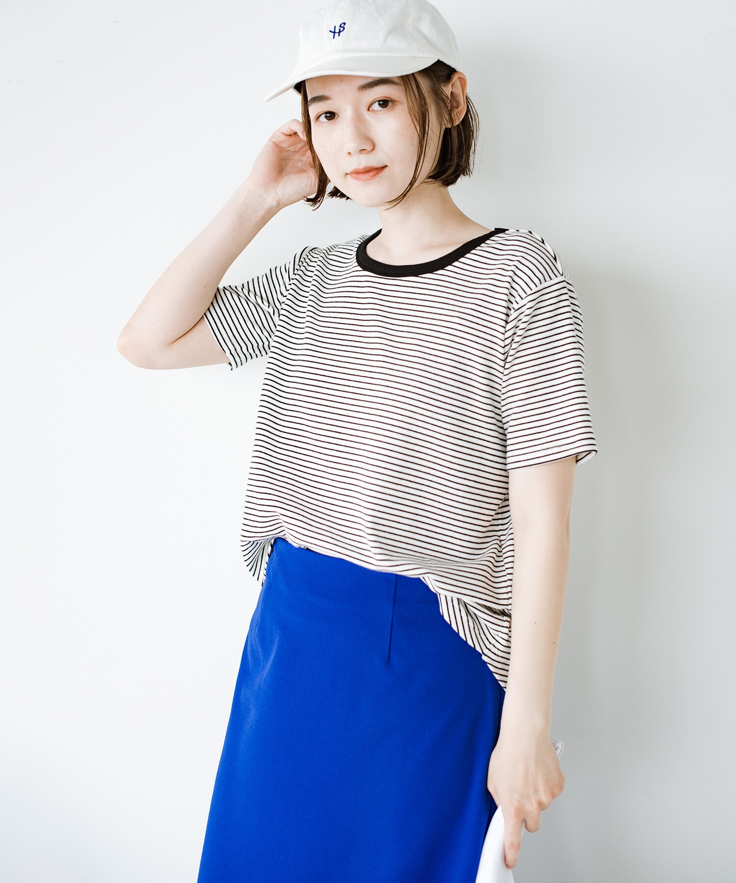 シンプルtシャツに飽きた コーデにアクセントが欲しい そんなときにさっと着てかわいい 柄とシルエットで体操服見えを回避したリンガーtシャツby Who Made ハコ Haco Magaseek