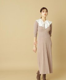 JILL by JILL STUART(ジル バイ ジル スチュアート)/ラッフルカラー付ニットワンピース/モカ