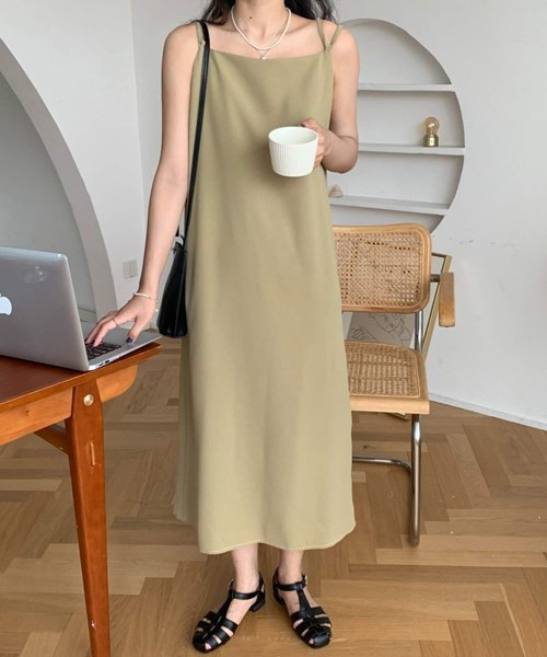 セール バッグリボン 細ストラップキャミワンピ Ma 即納 ワンピース ロングワンピース 調節可 リボン ストラップ レイヤード 黒 ブラック ベージュ レディース ショップにこにこ Shopnikoniko Magaseek