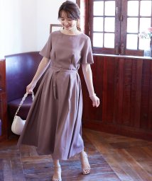 タックフレアワンピース ナチュラルビューティーベーシック Natural Beauty Basic Magaseek