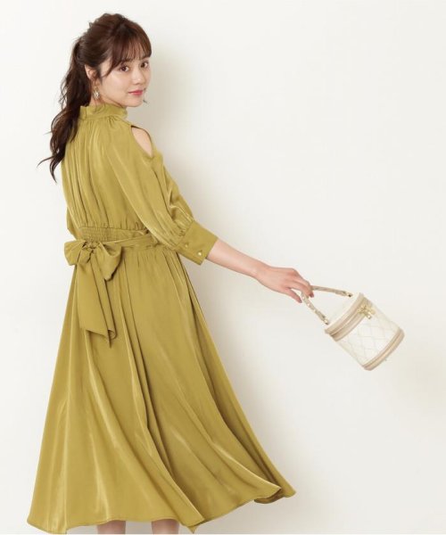 スリットショルダーワンピース プロポーション ボディドレッシング Proportion Body Dressing Magaseek