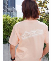 MANASTASH(マナスタッシュ)/MANASTASH/マナスタッシュ W's BACK LOGO TEE ウィメンズ　バックロゴTシャツ/ピーチ1