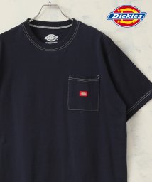 Dickies(Dickies)/【DICKIES/ディッキーズ】ワンポイントロゴ ミニワッペンポケット付き クルーネックTシャツ/ネイビー