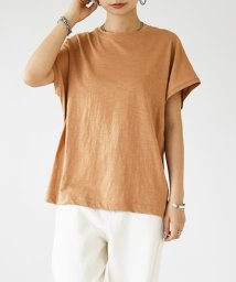 and it_(アンドイット)/コットンスラブドルマンTシャツ トップス カットソー tシャツ レディース 半袖 春夏 綿100％ コットン 薄手 涼感 涼しい ドルマンスリーブ ゆったり 楽/キャメル