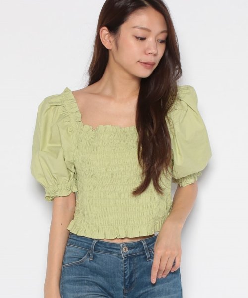 LEVI’S OUTLET(リーバイスアウトレット)/REY SMOCKED SS BLOUSE NILE/グリーン