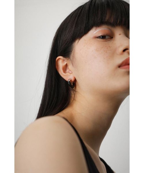 AZUL by moussy(アズールバイマウジー)/COLOR BLOCK HOOP EARRINGS/柄BLK5