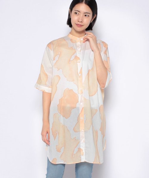 LEVI’S OUTLET(リーバイスアウトレット)/LMC BELL SHIRT DRESS LARGER WATERCOLOR S/ベージュ系