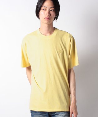 LEVI’S OUTLET/RED TAB VINTAGE TEE NATURAL DYE YELLOW B/504804537