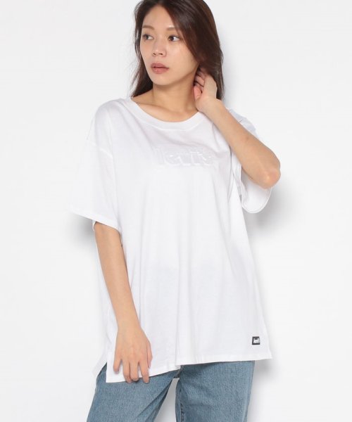 LEVI’S OUTLET(リーバイスアウトレット)/SS GRAPHIC BF TEE T2 BEST EMBOSS WHITE +/ナチュラル