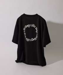 iisy(iisy)/LUV×iisyコラボプリントTシャツ/ブラック（01）