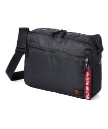 ALPHA INDUSTRIES(アルファインダストリーズ)/アルファインダストリーズ MA－1タイプ ショルダーバッグ 軽量 ナイロン A4用紙 メンズ ブランド ALPHA INDUSTRIES TZ1088－6601/ブラック