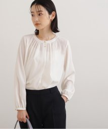 NATURAL BEAUTY BASIC(ナチュラルビューティーベーシック)/【TVドラマ着用】プチメタルボタンブラウス/オフ1