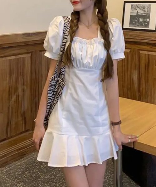 Jasmine フリルスクエアネック半袖ミニワンピース ジャスミングランディフローラム Jasmine Grandiflorum Magaseek