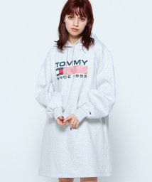 TOMMY JEANS/アスレチックロゴパーカーワンピース/504858930