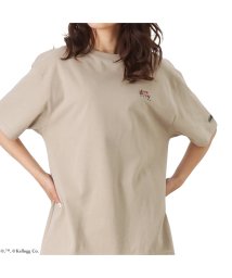 MAC HOUSE(women)(マックハウス（レディース）)/Kellogg’s ケロッグ 半袖Tシャツ ワンポイント刺繍トニー柄 13396305E/ベージュ