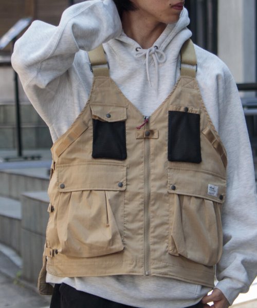 GLOSTER(GLOSTER)/【NANGA/ナンガ】TAKIBI RIP STOPFIELD VEST リップストップ ベスト/キャメル