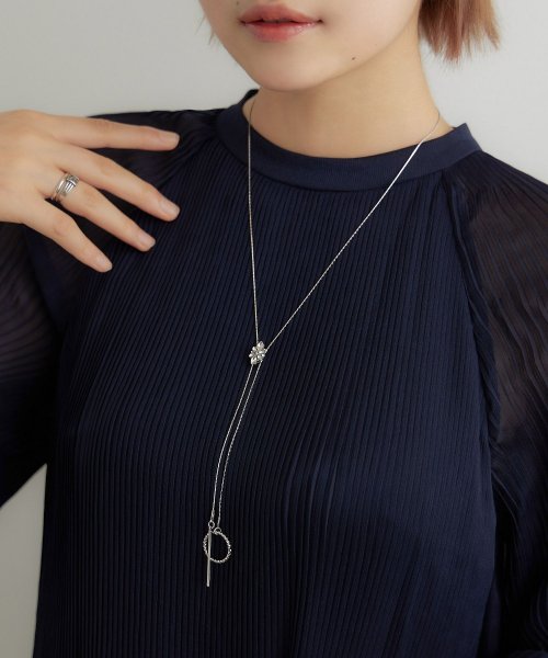 Niana ニアナ ネックレス レディース 結婚式 アクセサリー ロング ビジュー チェーン フラワー ロングネックレス 華奢 ジュエリー シルバー ゴールド ニアナ Niana Magaseek