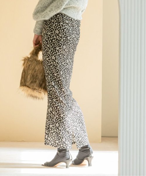 予約 ストレッチフラワータイトスカート ユーバイ スピック スパン U By Spick Span Magaseek