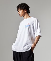 Penguin by Munsingwear(ペンギン　バイ　マンシングウェア)/MLB×Penguin T－SHIRT / メジャーリーグベースボール(MLB)×ペンギン　バイ　マンシングウェア　コラボレ【アウトレット】/ホワイト