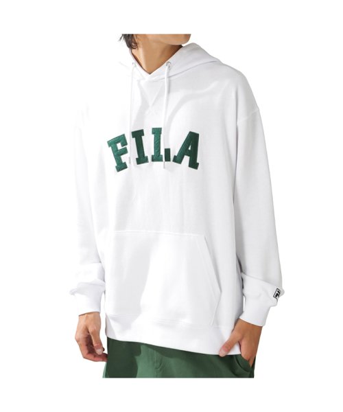 MAC HOUSE(men)(マックハウス（メンズ）)/FILA フィラ カレッジロゴプルオーバーパーカー FH8056－EC/ホワイト