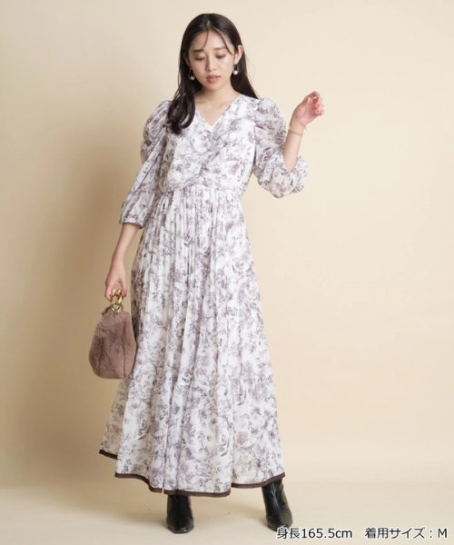 ジャスグリッティー Jusglitty Newラインタッチプリントワンピース Magaseek