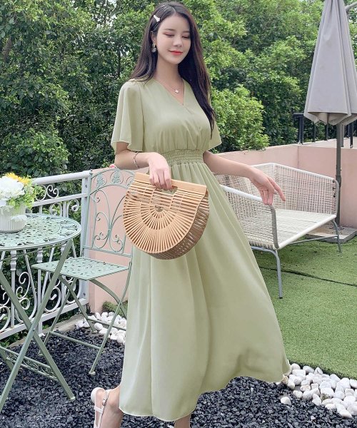 テディショップ Teddyshop リゾートワンピース レディース 夏 かわいい おしゃれ きれいめ 白 マキシワンピース 半袖 花柄 無地 Magaseek