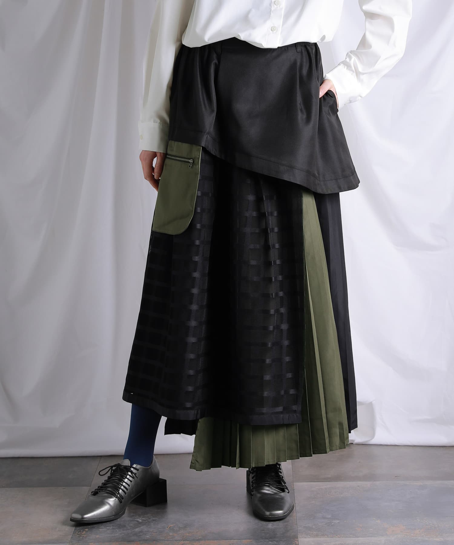 コムデギャルソン　サイズS 黒　異素材ロングスカート☆5789