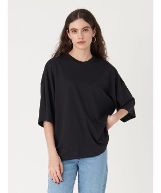 Levi's/DRAPEY ショートスリーブTシャツ BLACK/504948202