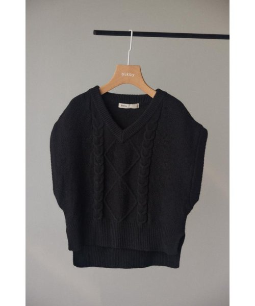 BLACK BY MOUSSY(ブラックバイマウジー)/cable knit vest/BLK