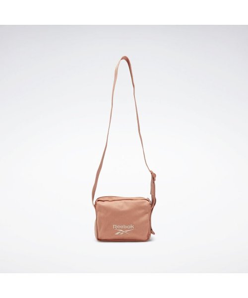 Reebok(リーボック)/CL FO CROSSBODY BAG/レッド