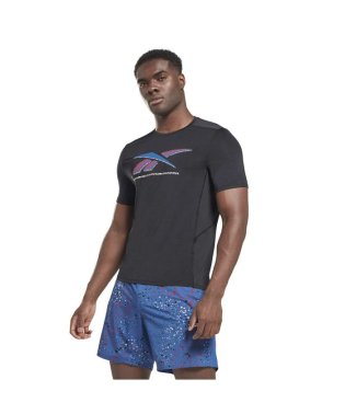 Reebok/アクティブチル グラフィック アスリート Tシャツ / Activchill Graphic Athlete T－Shirt/504980755
