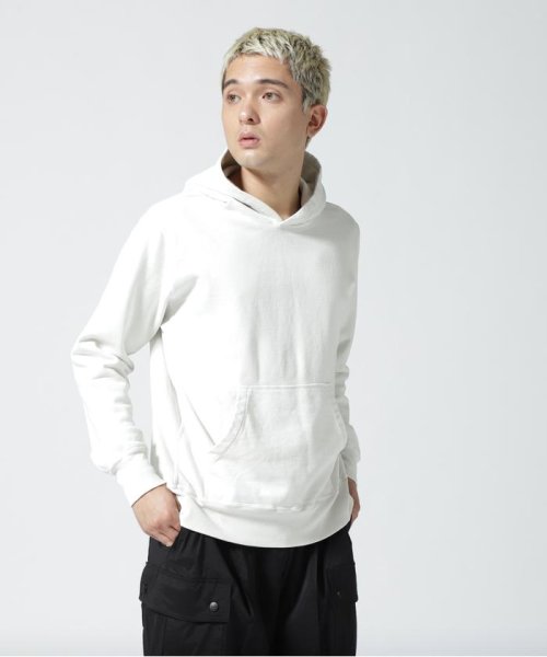 REMI RELIEF(レミレリーフ) SP加工裏毛パーカー REMI