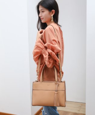 UNGRID bag/スムース　ビッグタッセル　10ポケット多機能ハンドバッグ/504985777