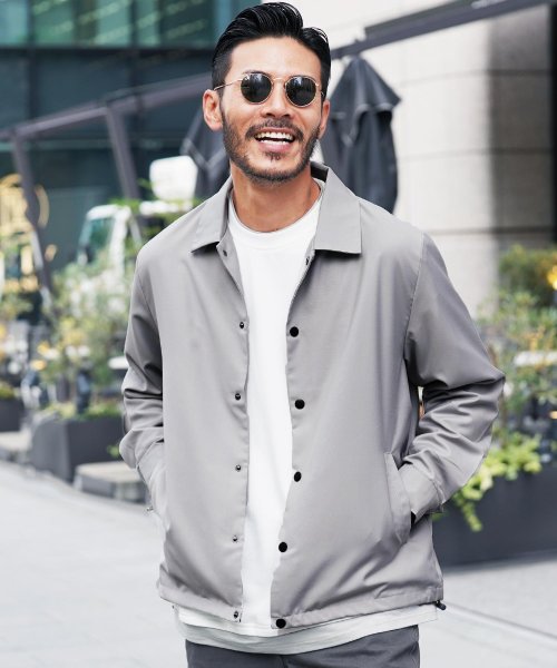 コーチ（COACH）Pコート グレーM メンズ 倒れる