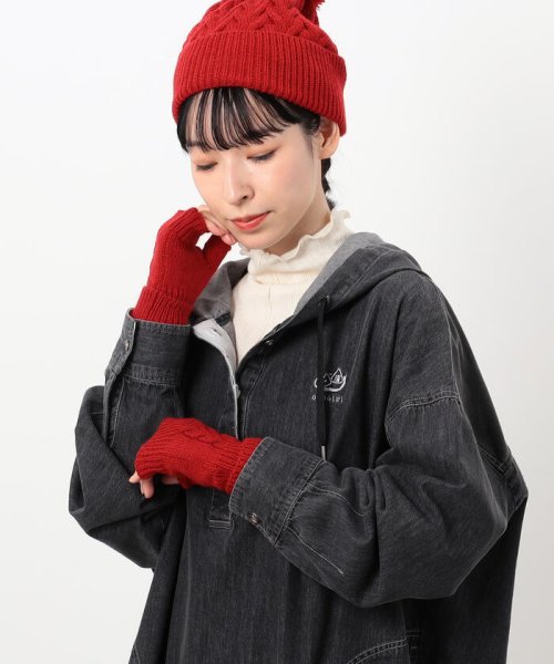 ONIGIRI(おにぎり)/【一部店舗限定】ケーブルニット手袋/レッド