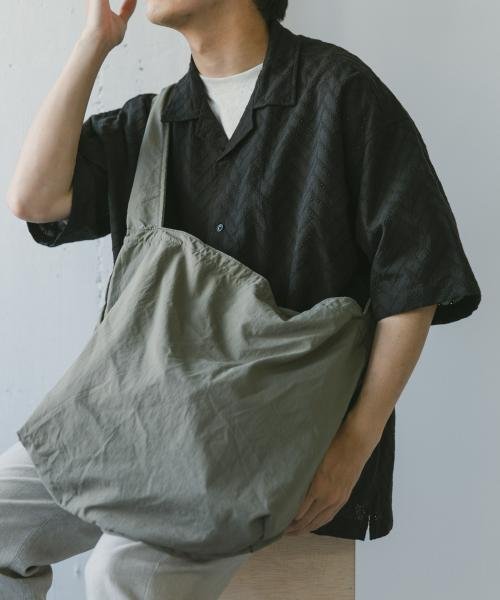 ナイロンマーケットショルダー(505024587) アーバンリサーチドアーズ(URBAN RESEARCH DOORS) MAGASEEK ナイロンマーケットショルダー Charcoal URBAN RSEARCH