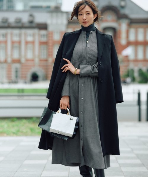 【CLASSY.12月号掲載】ロロピアーナ スーパー ウール チェスターコート 
