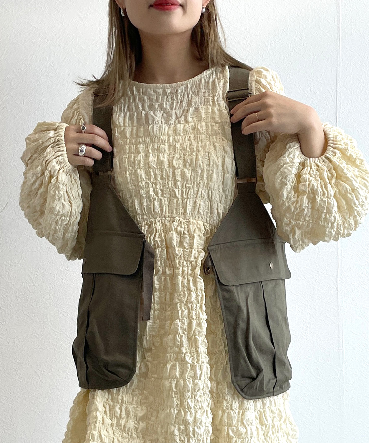 w closet ベスト カーキ