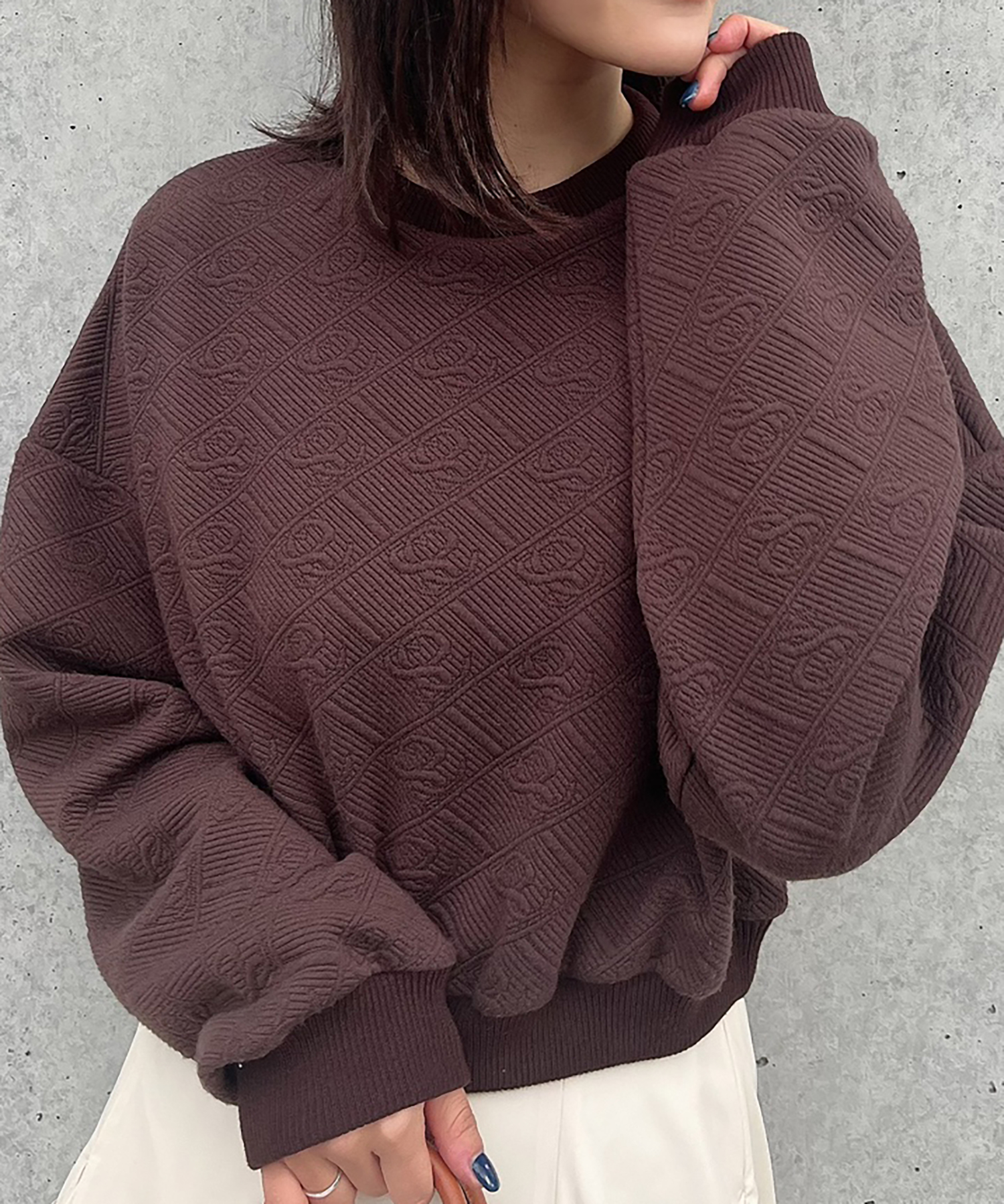 es monogramジャガードスウェットプルオーバー