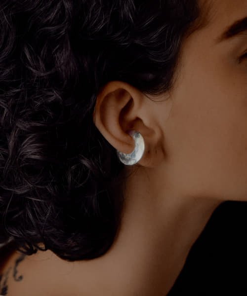 SMELLY(スメリー)/SMELLY so’　flat circle earcuff slv/SLV