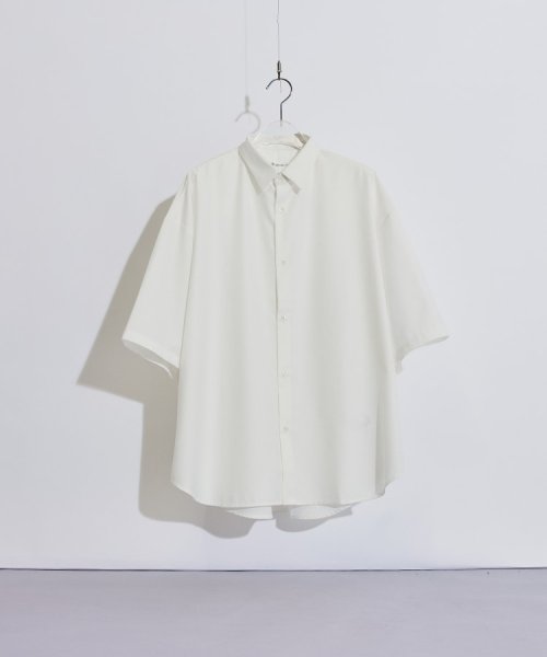 tk.TAKEO KIKUCHI(ティーケー　タケオキクチ)/TRレギュラーカラー半袖シャツ/ホワイト（001）
