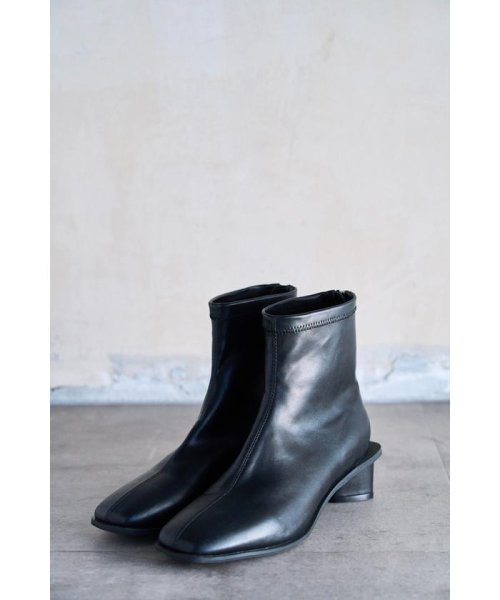 AZUL by moussy(アズールバイマウジー)/TRIANGLE LOW HEEL BOOTS/BLK