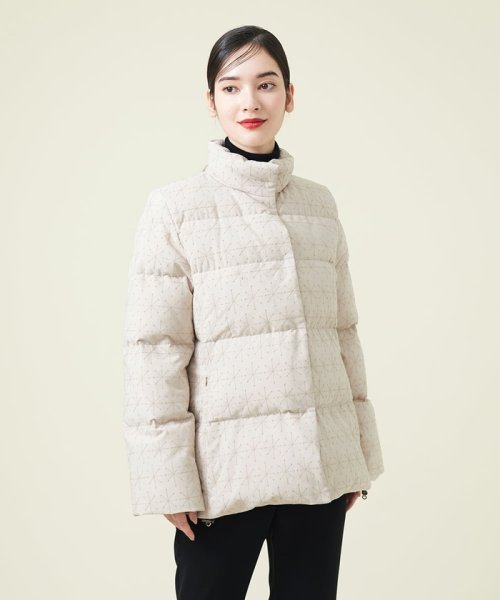 アスタリスク刺繍ダウンジャケット 