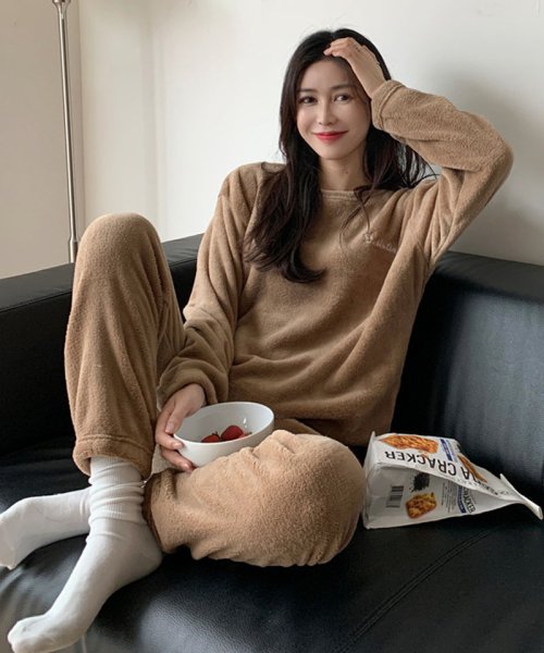 部屋着パジャマ ルームウェアレディース もこもこ ボア ふわもこルームウェア セットアップ 上下セット 可愛い 部屋着 寝巻き 長ズボン ロングパンツ ゆったり ショッピングゴー Shoppinggo Magaseek