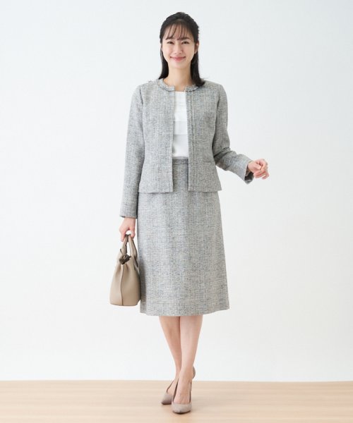 セレモニー】ノーカラースーツ(505103331) | レリアン(Leilian) - MAGASEEK 