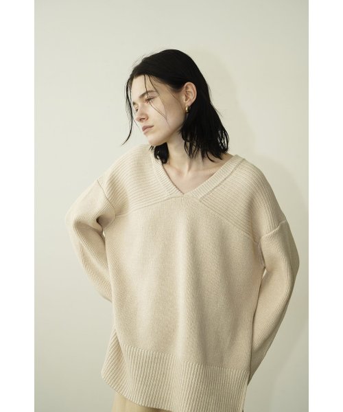 CLANE(クラネ)/W FACE CUT NECK WIDE KNIT TOPS/IVORY