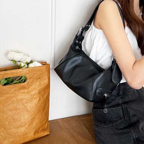 miniministore(ミニミニストア)/ミニハンドバッグ 鞄 肩掛け通勤通学OL/ブラック
