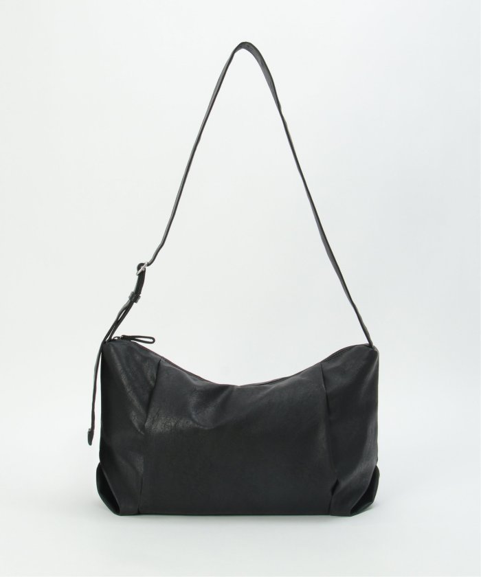 PUハーフムーンビッグショルダーバッグ(505097434) | イッカ(ikka