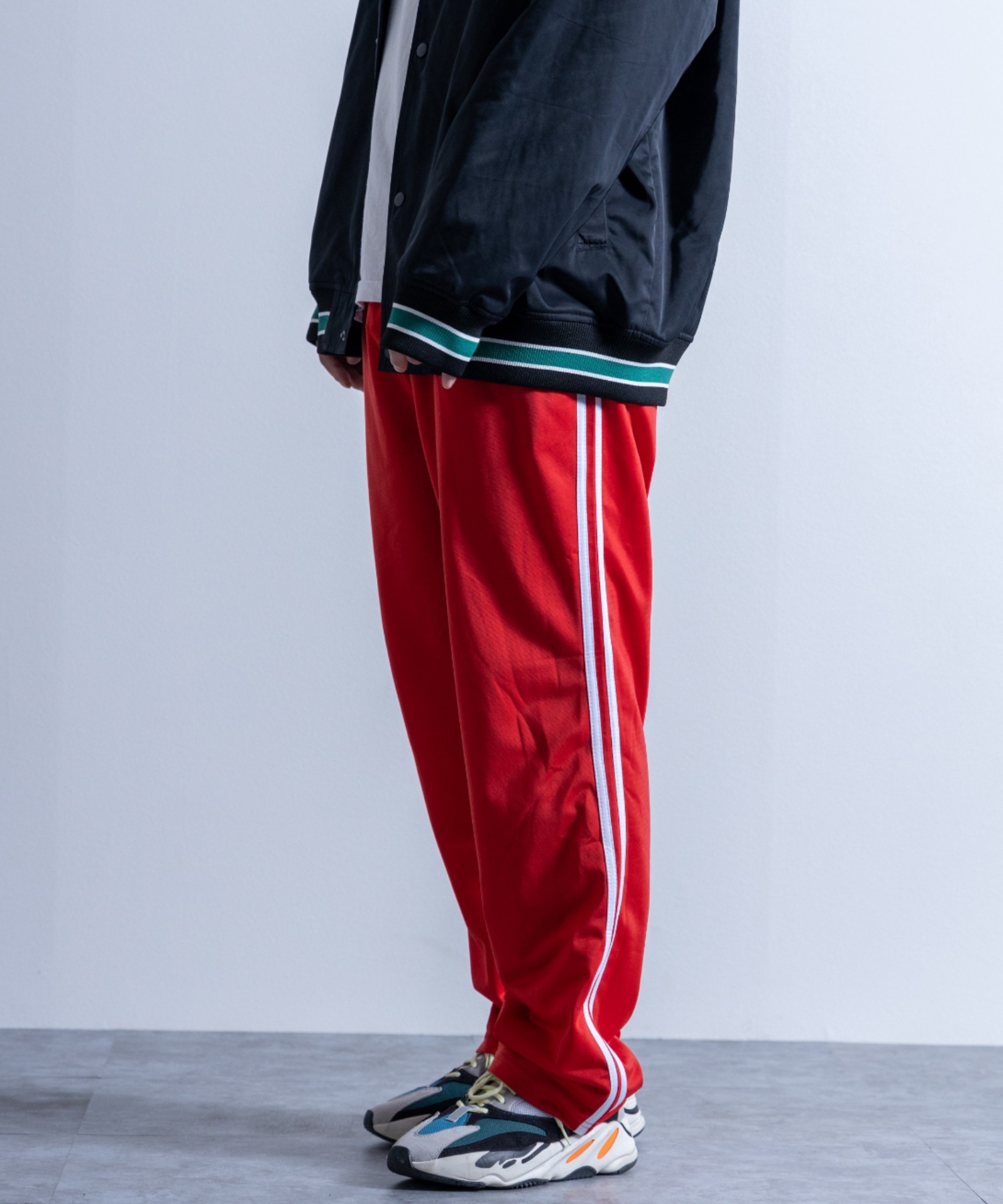 【大人気】adidas originals トラックパンツ　ワイド　レッド　L