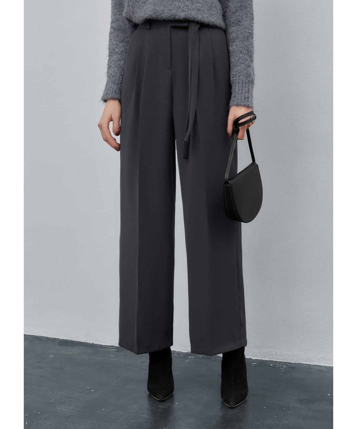 贈り物 美品 LOEWE センターライン入り ウエストリボン ウールワイド